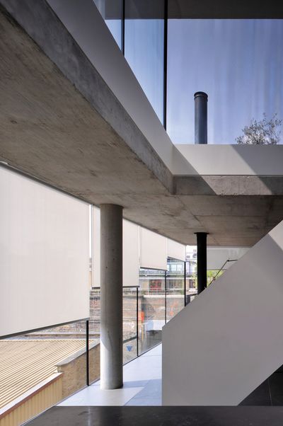 Roller Blind Systems, SG 4930, Multiscreen 1-10%, Room shot "Bateman's Row Penthouse Apartment", London, United Kingdom