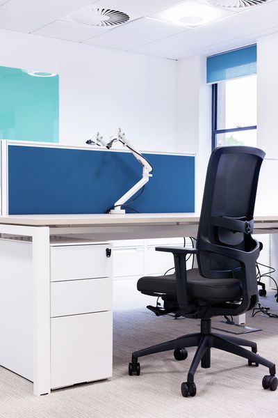 Roller Blind Systems, SG 4910, Colorama 2, Room shot "Dana Petroleum", Aberdeen, United Kingdom